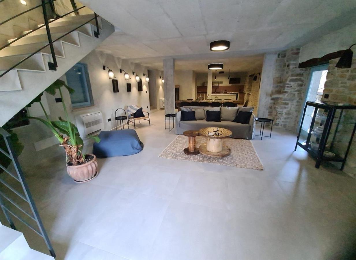Casa Jovanin リヴァデ エクステリア 写真
